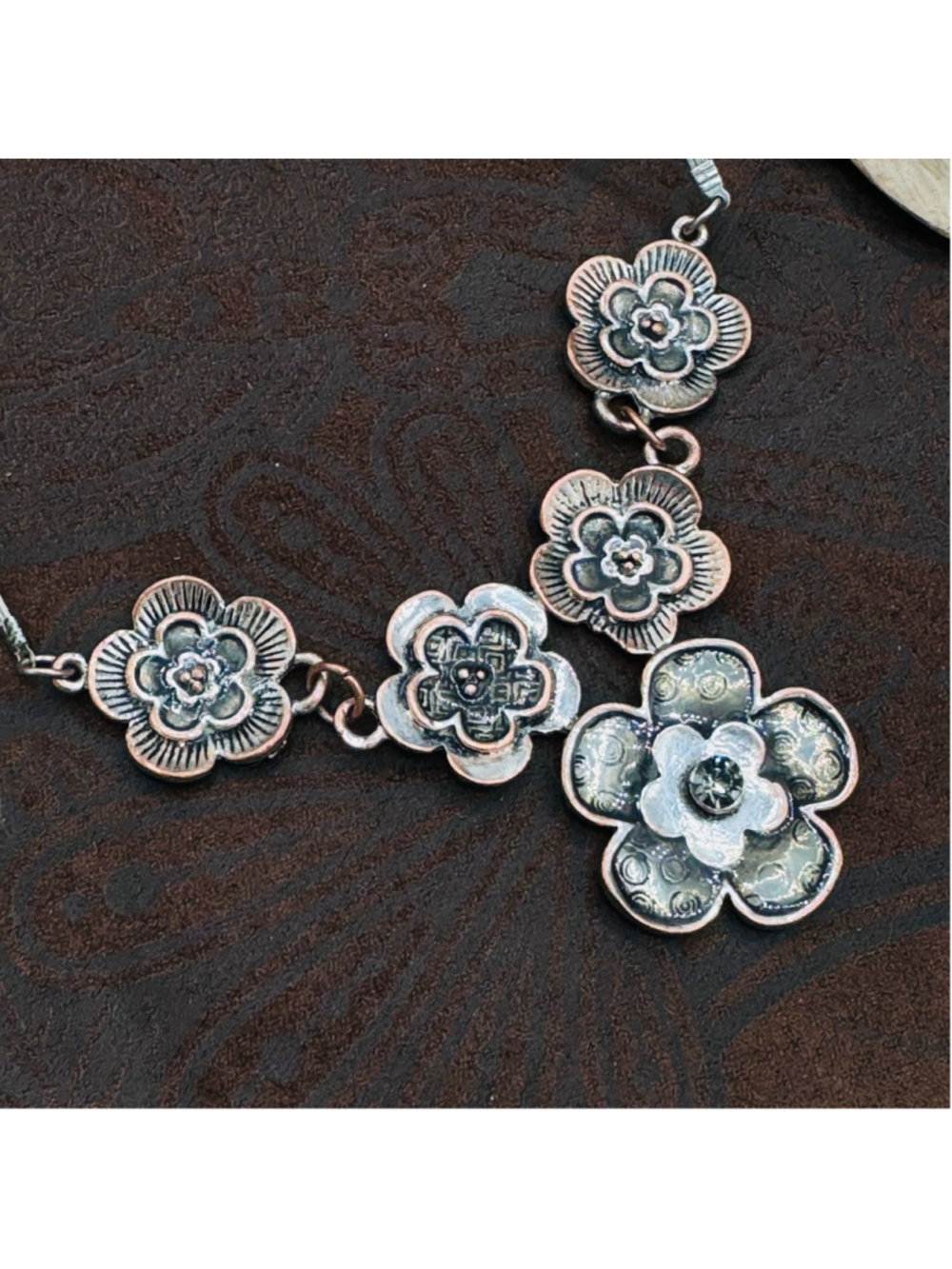 019-Boho Mixed Metal Floral Statement Necklace 14”,2”